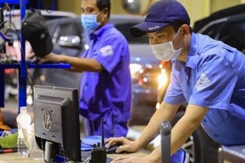 Cục Đăng kiểm thông tin việc tính giá kiểm định xe theo hướng từng công đoạn, thời gian