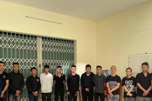 Triệu tập hàng chục thanh thiếu niên 'đi bão' tại Đà Nẵng