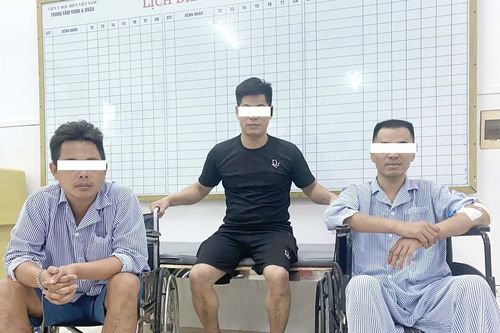 Nhảy xuống hầm than cứu đồng nghiệp, người đàn ông suýt chết