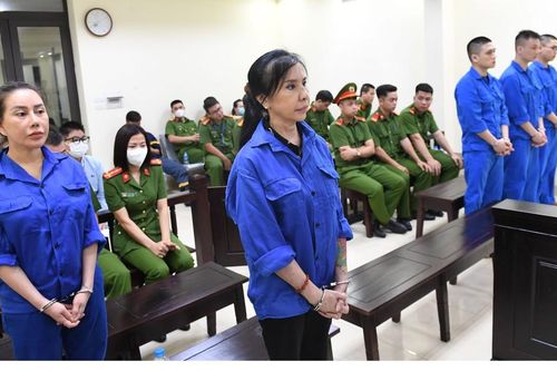 Sau 'tiệc ma túy', Dung 'Thà' nhận 7 năm 4 tháng tù