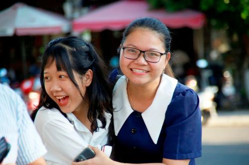 Hàng chục nghìn sĩ tử miền Trung 'vượt vũ môn'