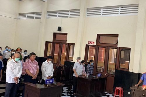 8 đối tượng nguyên là cán bộ TP Mỹ Tho lãnh án tù