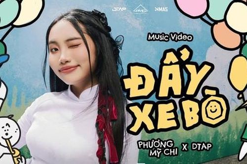 Phương Mỹ Chi 'tiên tri' trúng phóc đề thi Văn trong clip chúc sĩ tử nhà Hoa
