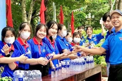 Đắk Lắk huy động hơn 2,3 tỷ đồng tiếp sức mùa thi
