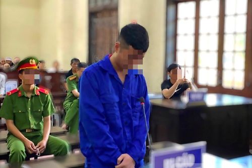 Lĩnh 20 năm tù vì đâm bạn gái tử vong