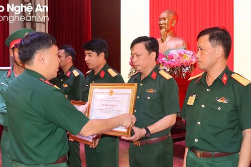 Bế mạc Hội thi Dự bị động viên dân quân tự vệ thông tin tỉnh Nghệ An
