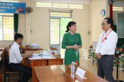 Thứ trưởng Hoàng Minh Sơn: Đặt quyền lợi thí sinh lên hàng đầu khi xử lý tình huống phát sinh