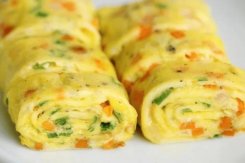 Rán trứng đừng chỉ cho nước mắm: Thêm thứ này vào trứng mềm xốp, không tanh, không cứng