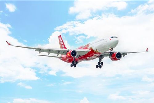 Nguyên nhân máy bay từ Hàn Quốc đi Phú Quốc phải hạ cánh khẩn cấp