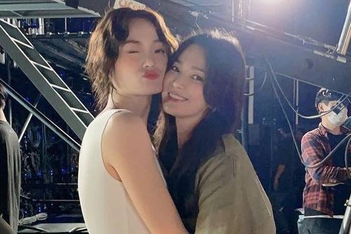 Song Hye Kyo lộ tính cách thật qua lời kể của đàn em thân thiết