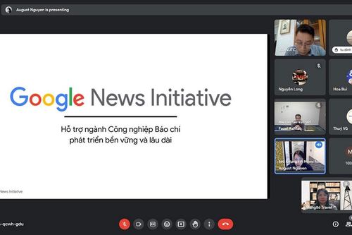 Hơn 100 học viên tham dự lớp bồi dưỡng 'Tư vấn chuyên sâu về chuyển đổi số báo chí'