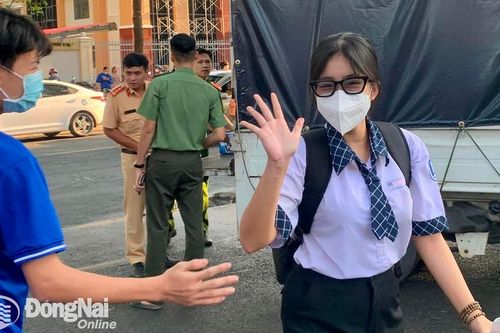 Hơn 32 ngàn thí sinh hoàn thành ngày thi đầu tiên, không có trường hợp vi phạm quy chế