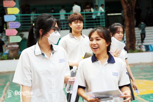 Ngày mai 29-6, thí sinh sẽ làm bài thi tổ hợp tự chọn và ngoại ngữ