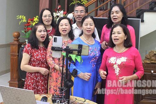 Các hội, nhóm ca hát trực tuyến: Thúc đẩy phong trào văn nghệ quần chúng