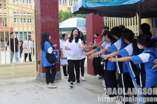Truyện ngắn 'Vợ nhặt' được đưa vào đề thi môn Ngữ văn tốt nghiệp THPT 2023