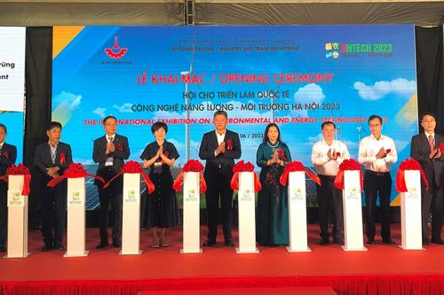Hơn 200 gian hàng quy tụ tại Hội chợ triển lãm ENTECH HANOI 2023