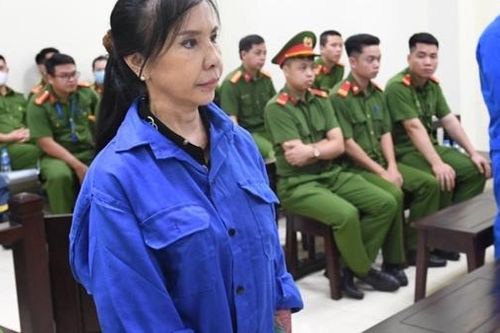 Dung 'Thà' lĩnh 7 năm 4 tháng tù vì tặng đàn em ma túy sử dụng tại tiệc sinh nhật