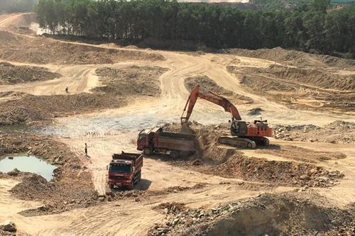 Hết phép 3 năm nhưng doanh nghiệp vẫn chây ỳ việc đóng cửa mỏ khai khoáng