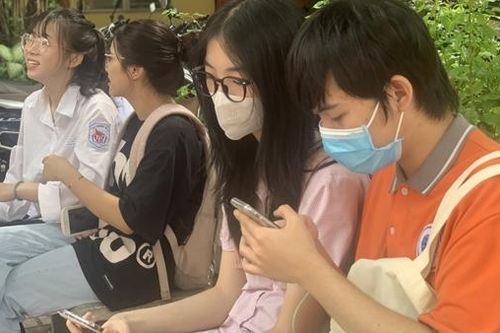 Sau đề văn, lại tới đề toán nghi bị lọt, Bộ Công an khẩn trương vào cuộc