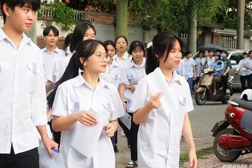 Chỉ cần con làm hết sức mình để sau này không phải hối tiếc