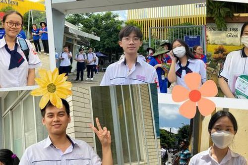 Bài thi Tổ hợp: Đề Lí, Hóa khó nhằn, môn Sử khiến nhiều thí sinh 'toát mồ hôi'