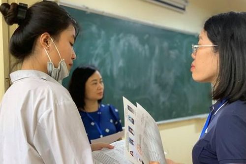 Đề thi tốt nghiệp THPT môn Khoa học tự nhiên tăng độ khó, sẽ ít điểm 9-10
