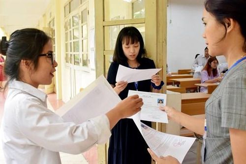 Gợi ý đáp án đề thi tốt nghiệp THPT 2023 bài tổ hợp Khoa học xã hội