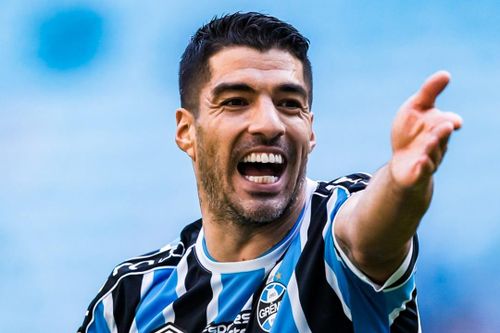 Suarez tỏa sáng trước tin đồn sắp giải nghệ