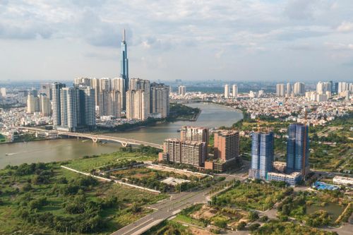 TP.HCM đạt mức tăng trưởng 5,87% trong quý II như dự báo