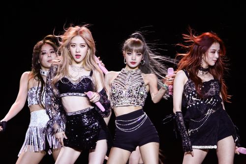 Mức giá 'cắt cổ' của concert BlackPink