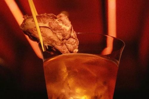 Sự trỗi dậy của cocktail gà nướng, thịt bò