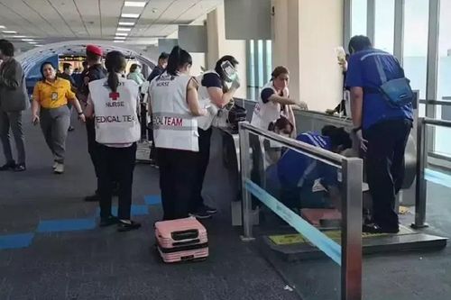 Hành khách bị cưa chân vì kẹt vào băng chuyền ở sân bay Bangkok