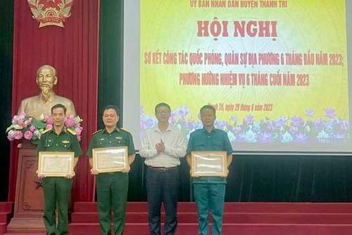 Huyện Thanh Trì: Xây dựng lực lượng vũ trang có bản lĩnh chính trị vững vàng