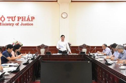 Sửa đổi Nghị định về xử phạt vi phạm hành chính lĩnh vực bổ trợ tư pháp