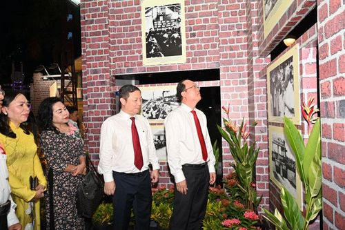Nhiều hoạt động kỷ niệm 325 năm thành lập Thành phố Sài Gòn-Thành phố Hồ Chí Minh