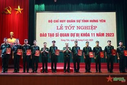 Bộ CHQS tỉnh Hưng Yên: Tổ chức tốt nghiệp cho 95 học viên đào tạo sĩ quan dự bị khóa 11