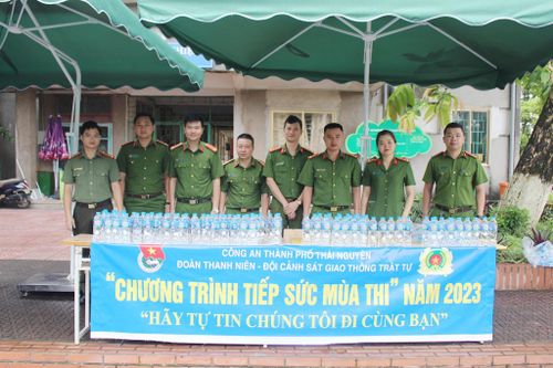 Tiếp sức mùa thi phát huy vai trò tình nguyện của tuổi trẻ