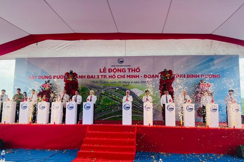 Động thổ xây dựng đường Vành đai 3 đoạn qua Bình Dương