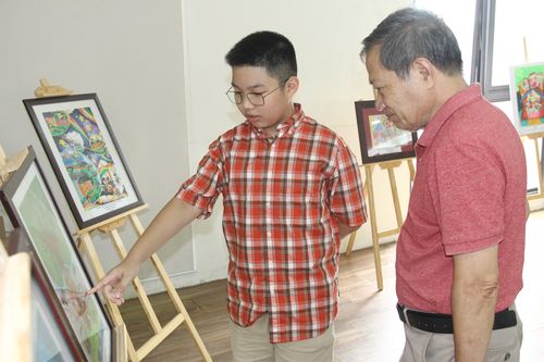 Trao giải Cuộc thi vẽ tranh 'Ngôi nhà mơ ước'