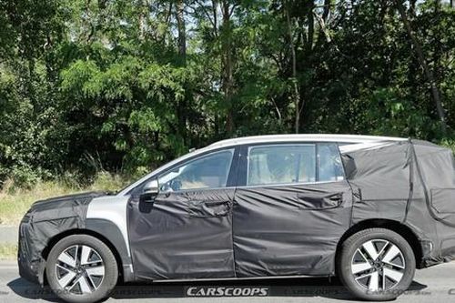 Hyundai Ioniq 7 lộ ảnh chạy thử nghiệm