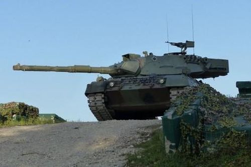 Thụy Sĩ từ chối tái xuất gần 100 xe tăng Leopard 1A5 sang Ukraine