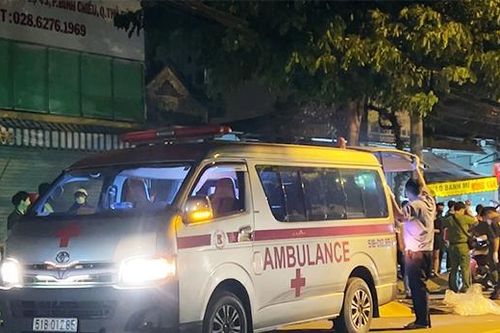 TP.HCM: Người đàn ông tử vong giữa đường, thi thể không còn nguyên vẹn