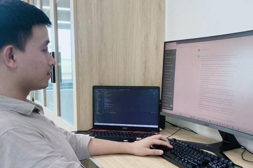Cơ hội cho người lao động, công nhân thất nghiệp chuyển sang nghề lập trình