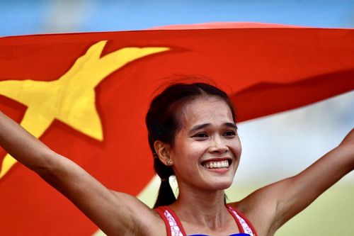 'Nữ hoàng marathon' Hồng Lệ làm đại sứ giải chạy từ thiện