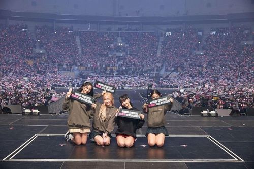 Đối với người Hàn, giá vé concert thần tượng Kpop cũng quá đắt?