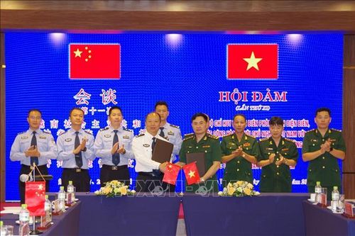 Hợp tác kiểm soát, quản lý biên giới, cửa khẩu