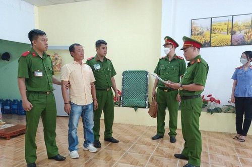 Bình Thuận: Bắt nguyên phó giám đốc tổ chức đập phá nhà dân
