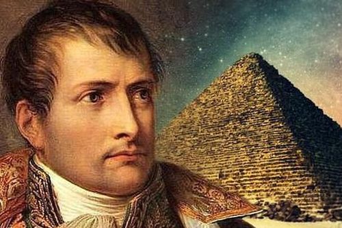 Có phải Napoleon từng ngủ trong Đại kim tự tháp Giza hay không?