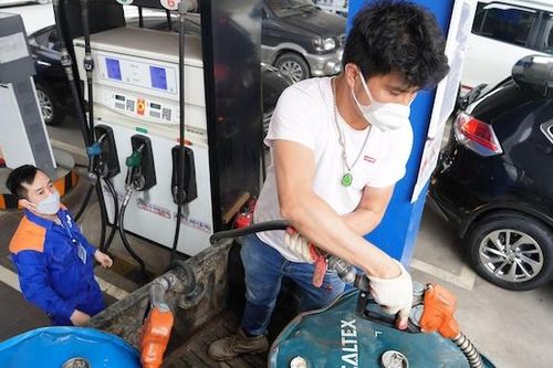 VESS: Giá xăng dầu nên để thị trường quyết định