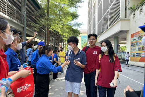 Thí sinh nhận xét gì về đề thi môn Khoa học xã hội và Khoa học tự nhiên?